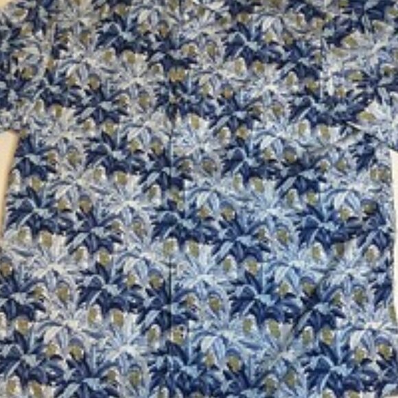 Tommy Bahama Short Sleeve Buccaneer Blue Floral Shirt Plantain Jungle Size M - Picture 6 of 8